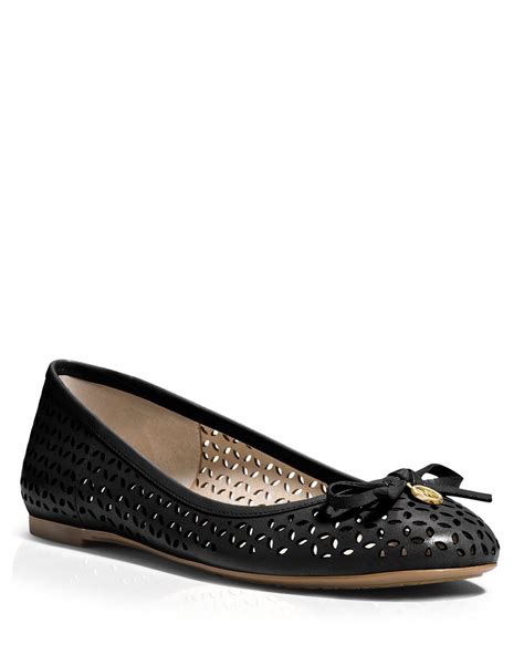 michael kors zwarte ballerina|michael kors juliette ballet flats.